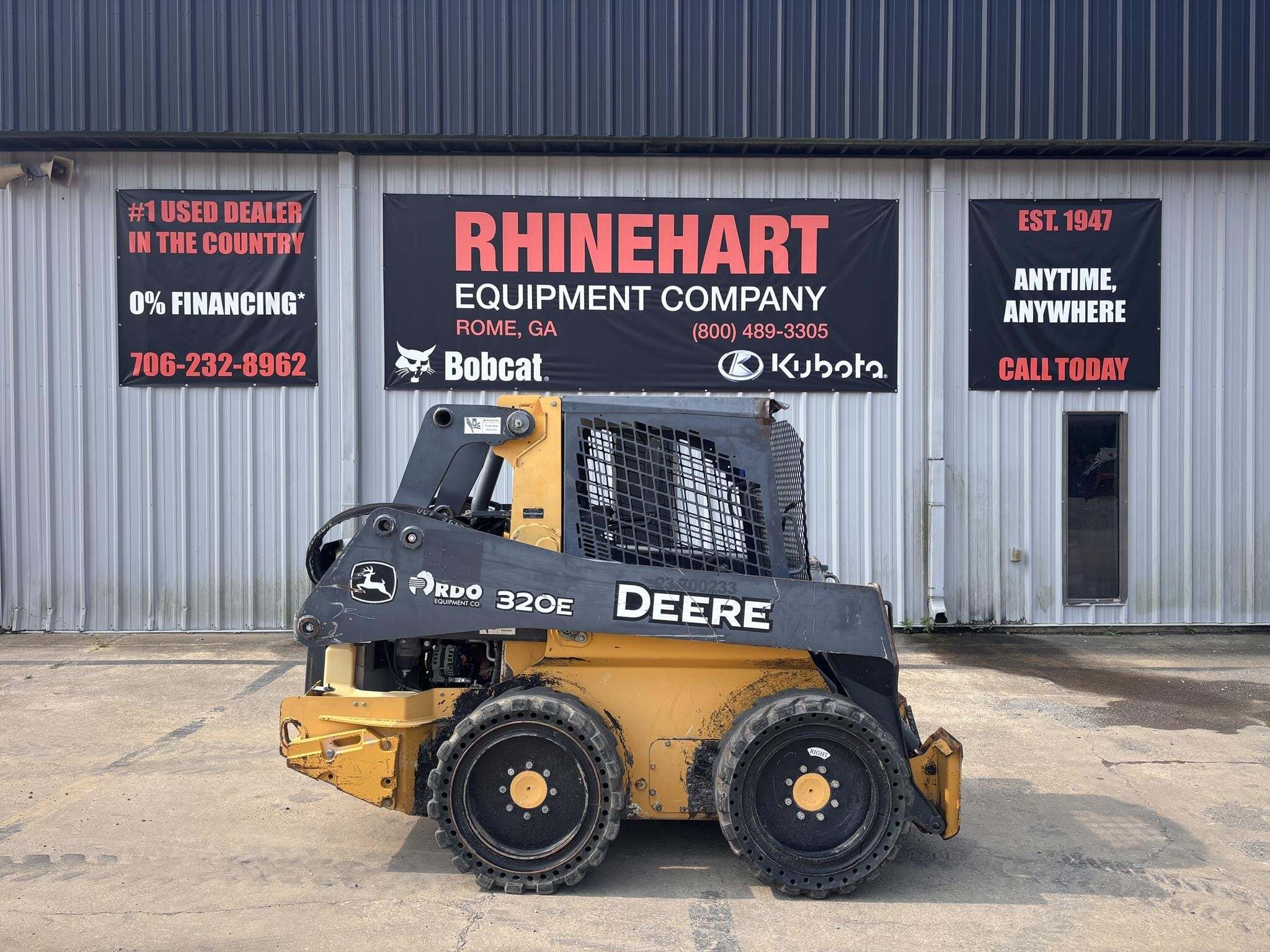 2014 DEERE 320E in Rome, GA