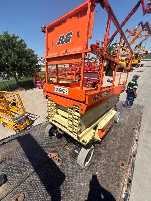 2018 JLG 3246E2 in Grand Island, NE