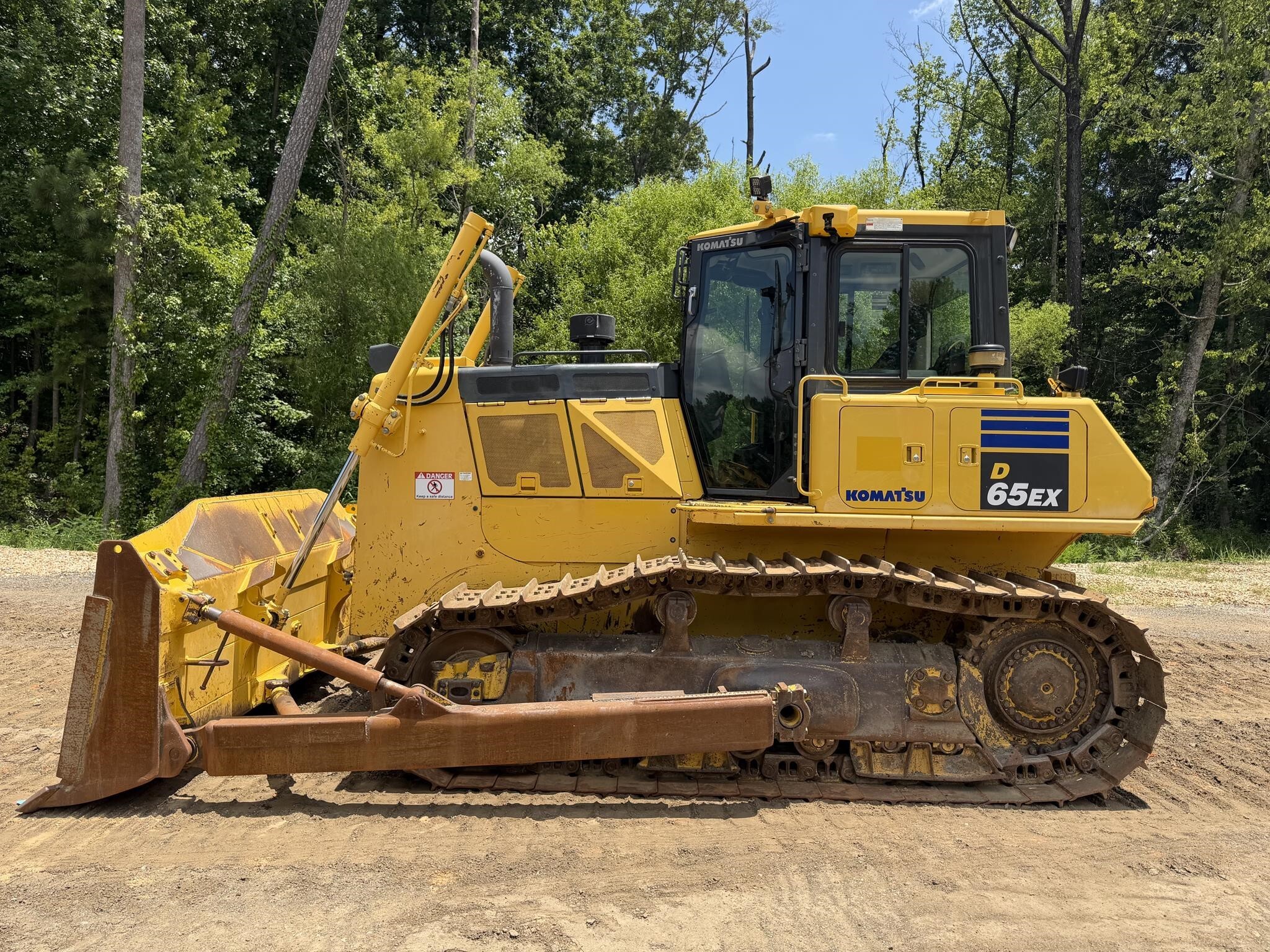 2016 KOMATSU D65EX-18 in Cumming, GA