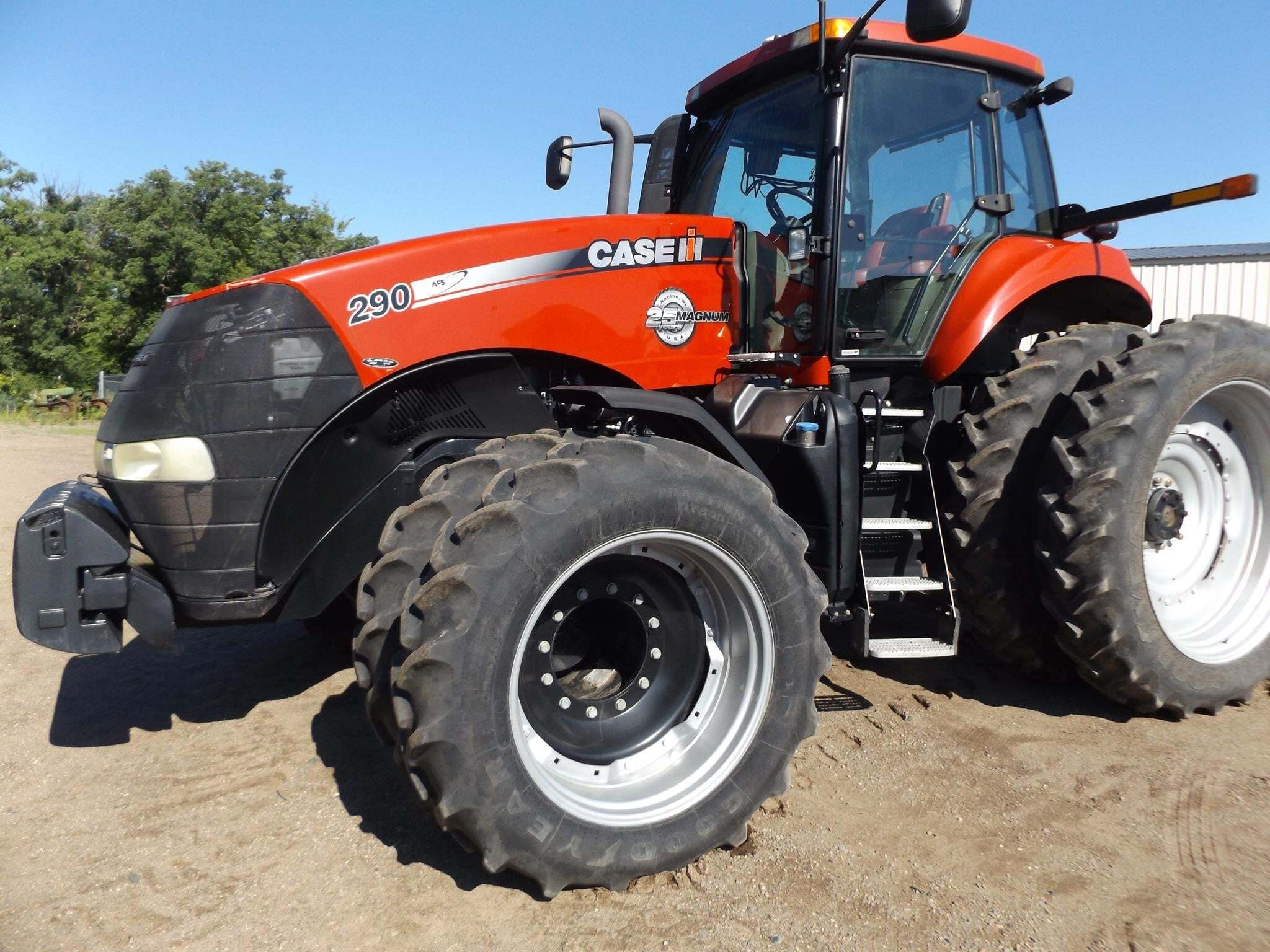 2012 CASE IH MAGNUM 290 in Harris, MN
