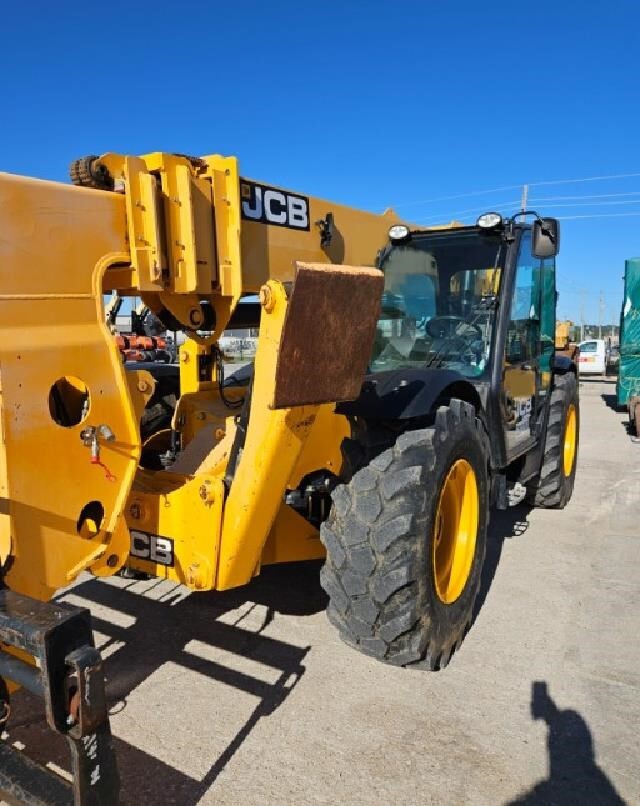 2018 JCB 512-26 in Chicago, IL