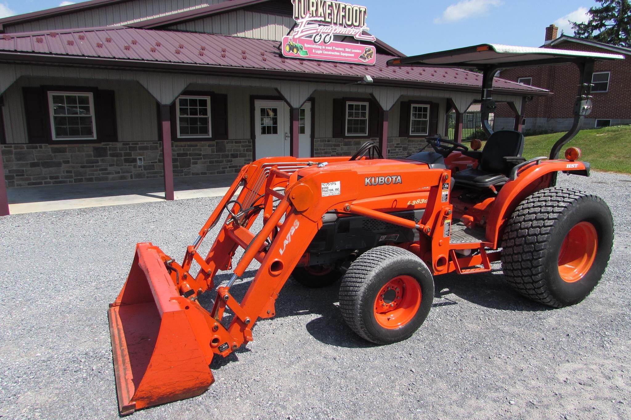2006 KUBOTA L3830HST in Chambersburg, PA