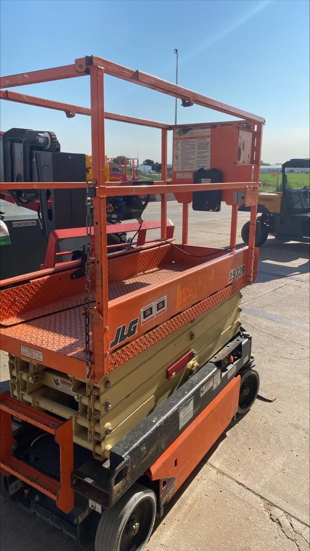 2020 JLG 1932R in Kearney, NE