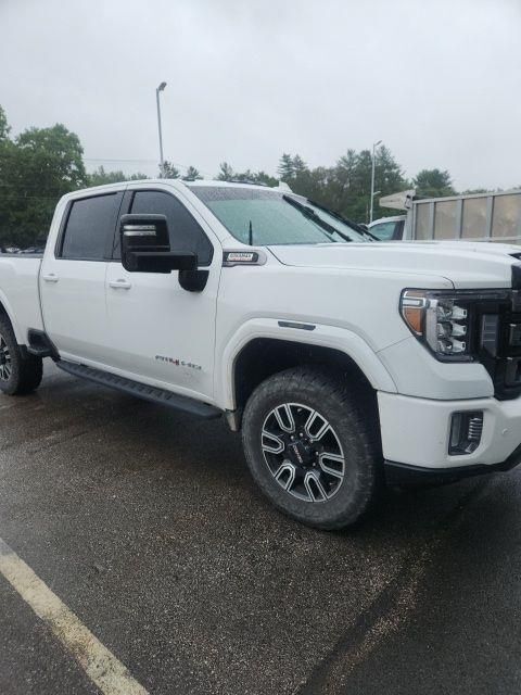 2022 GMC SIERRA in Raynham, MA