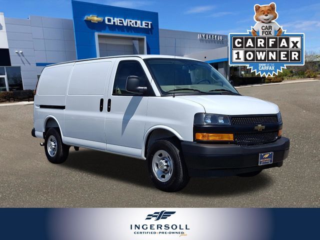 2026 CHEVROLET Express 3500 in Danbury, CT