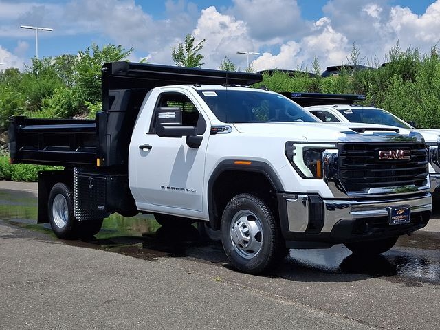 2026 GMC SIERRA in Danbury, CT