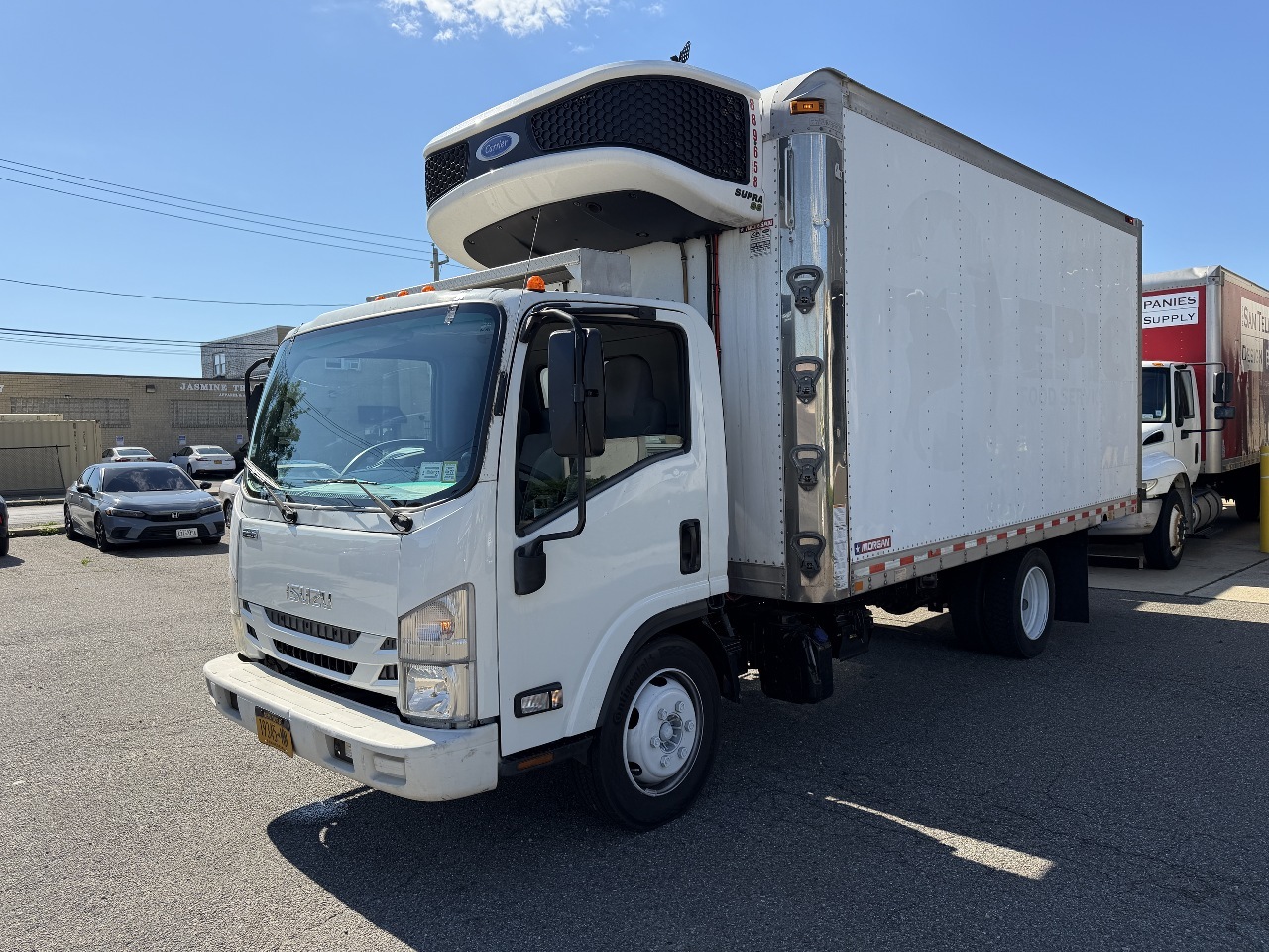 2019 ISUZU NQR in Plainview, NY