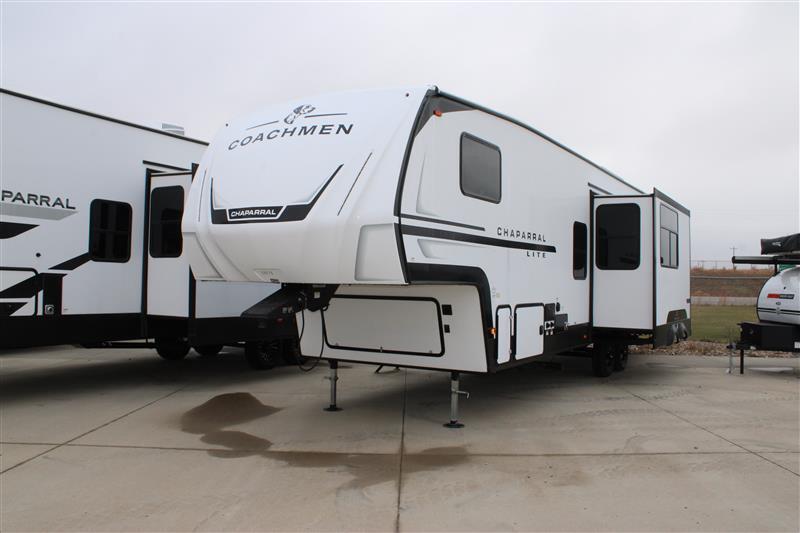 2026 Coachmen CHAPARRAL LITE 31BH in le mars IA
