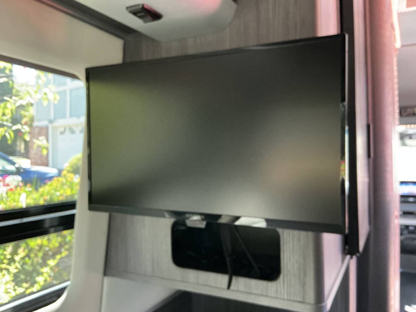 A photo of this 2022 Airstream INTERSTATE 19