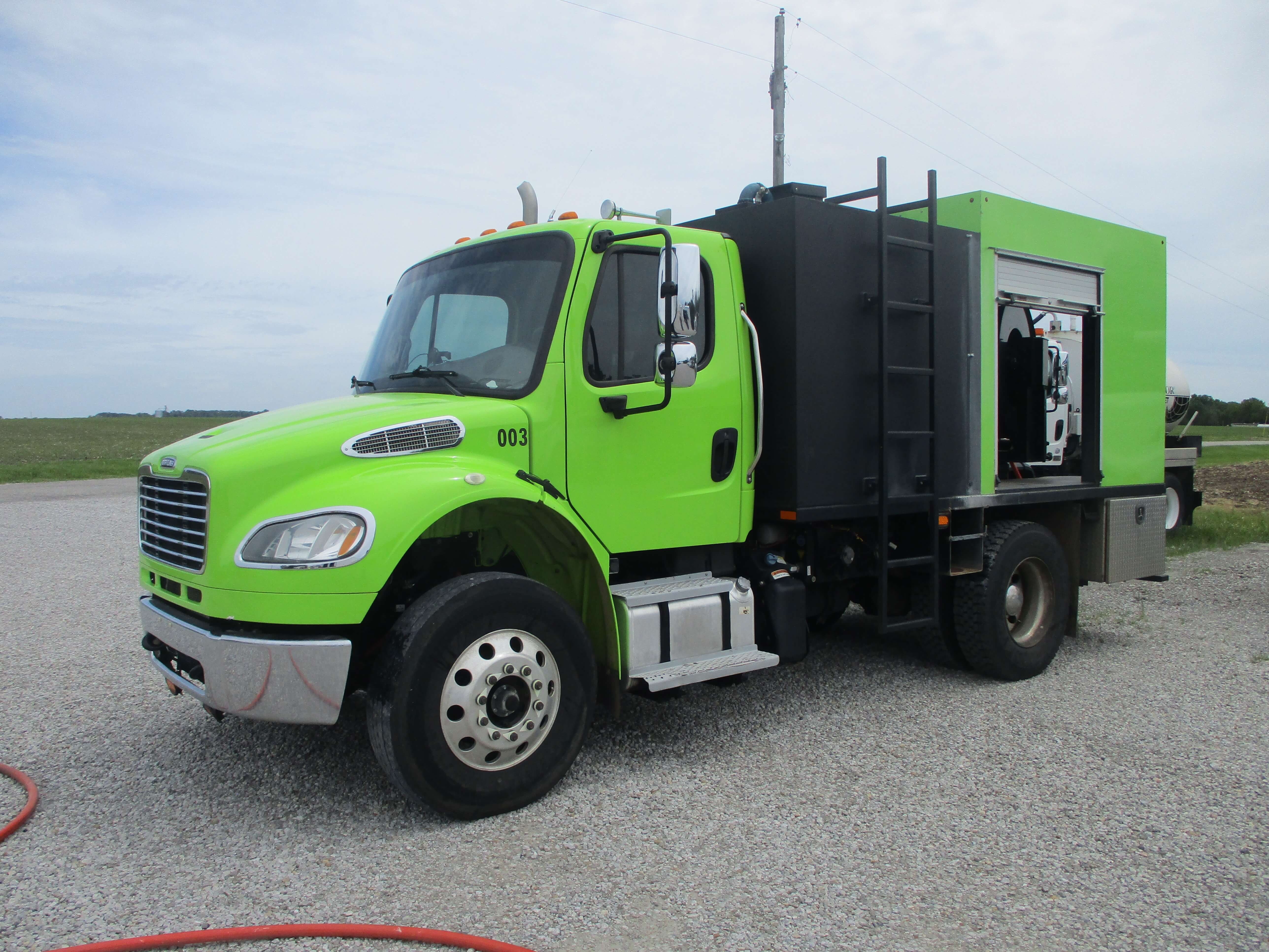 2018 FREIGHTLINER BUSINESS CLASS M2 in Crestwood, IL