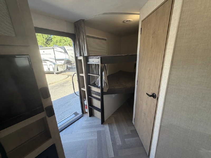 2024 EMBER RV TOURING EDITION 28BH