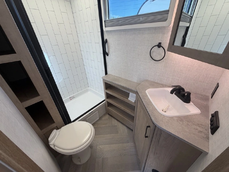 2024 EMBER RV TOURING EDITION 28BH