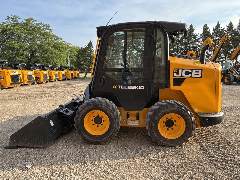 2026 JCB 3TS-8W