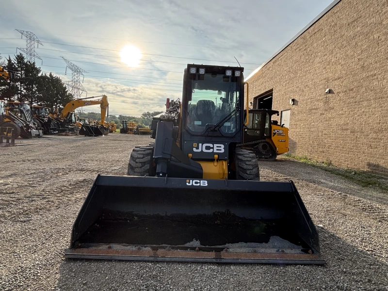 2026 JCB 3TS-8W