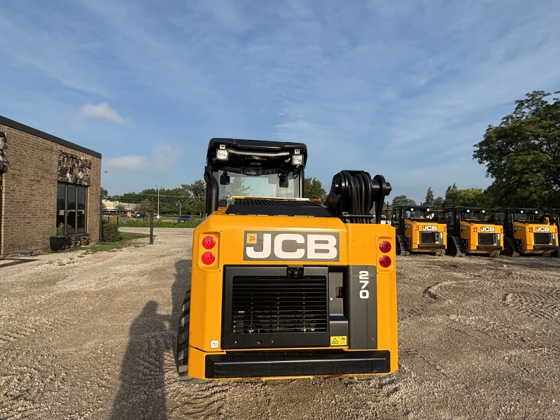 2025 JCB 270