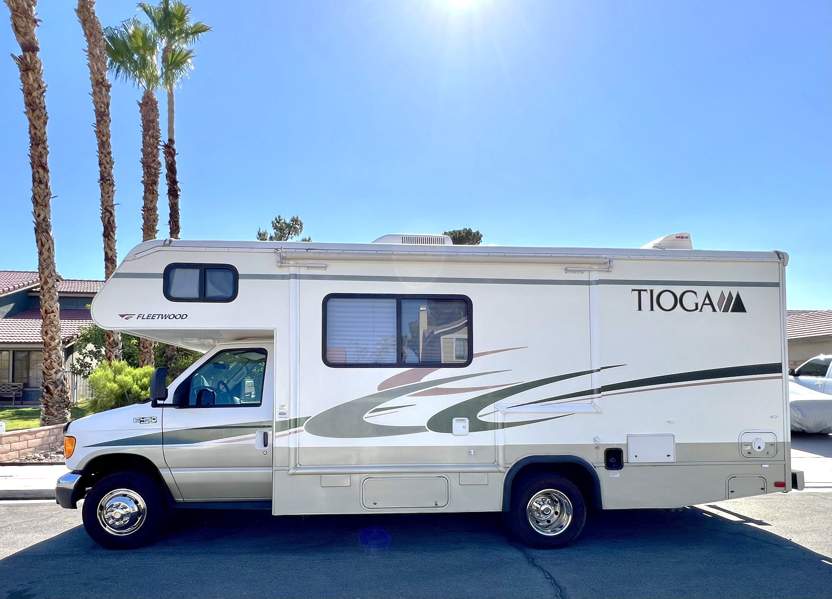 2005 Fleetwood TIOGA 23E in las vegas NV