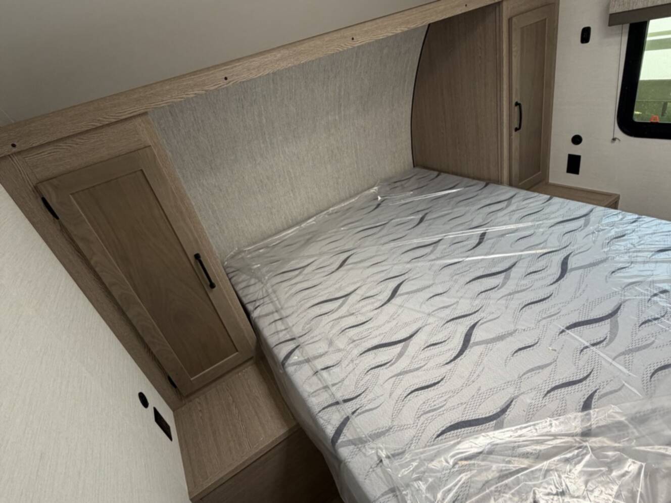 A photo of this 2027 Gulf Stream AMERI-LITE 269BH