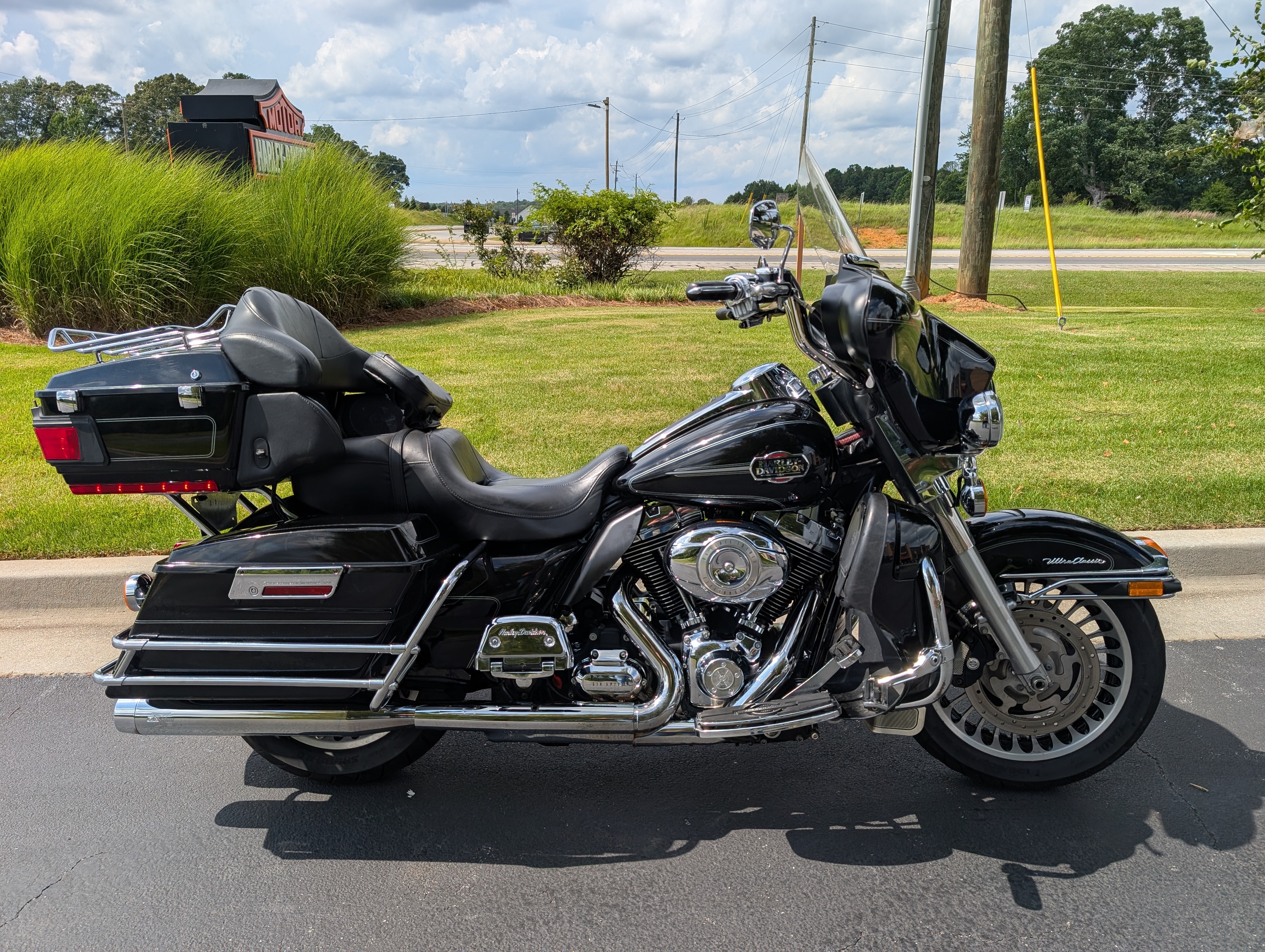 2010 Harley-Davidson ELECTRA GLIDE ULTRA CLASSIC FLHTCU ULTRA CLASSIC FLHTCU in Newnan, GA