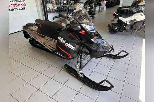 2018 Ski-Doo Renegade Sport 600 Carb in kaukauna WI