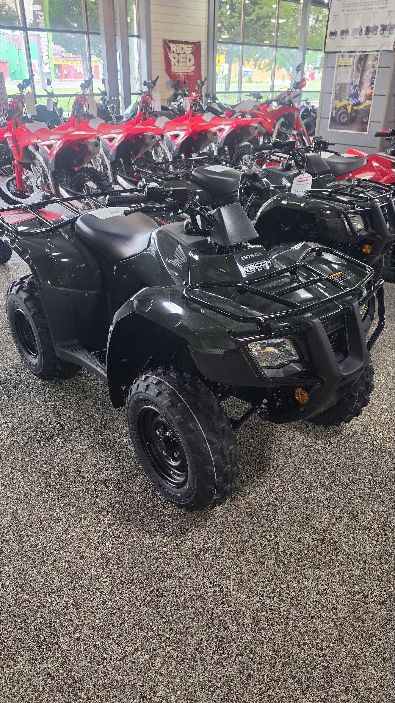 A photo of this 2026 Honda FourTrax Recon ES
