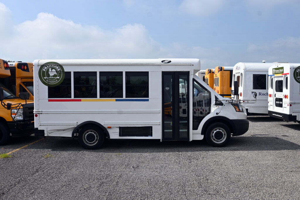 2019 FORD STARCRAFT in Kankakee, IL