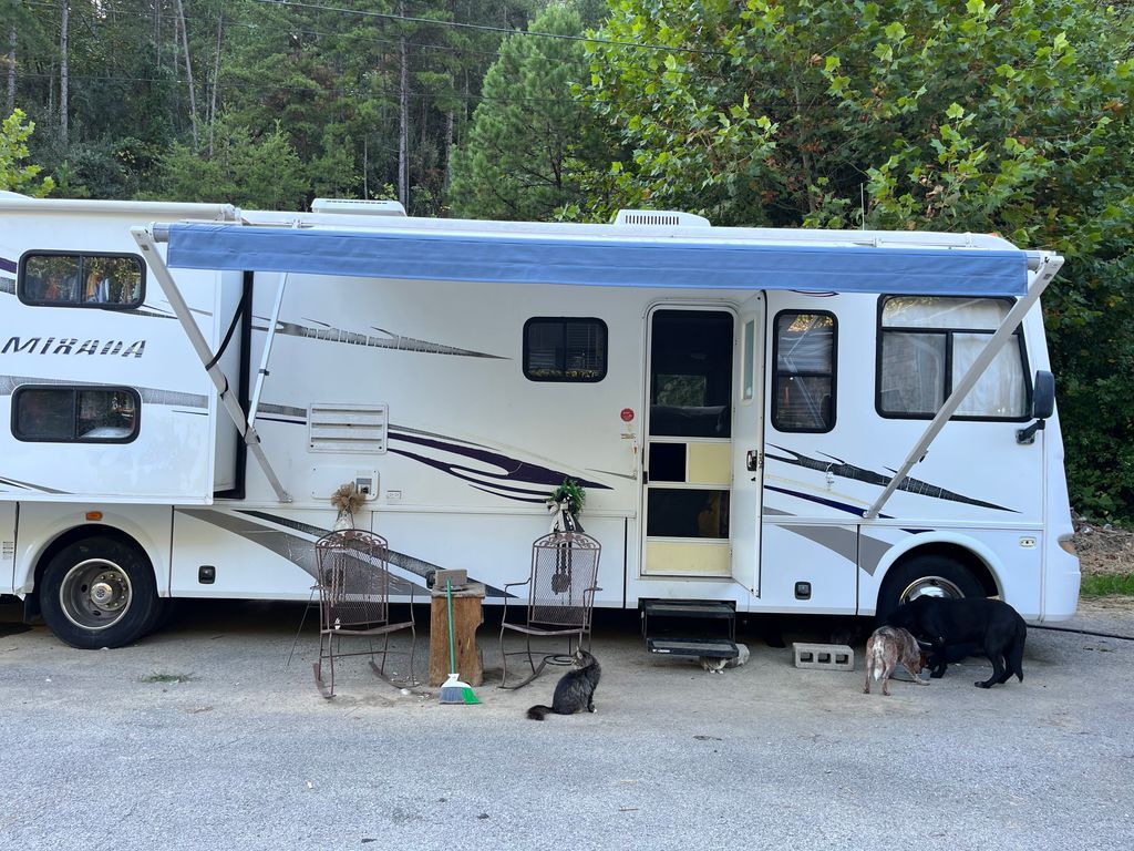 2007 Coachmen Mirada 350DS in staffordsville KY