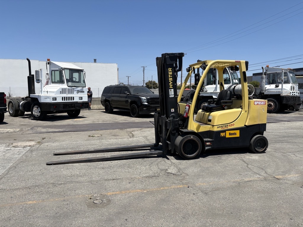 2014 HYSTER S120FT PRS in Montebello, CA