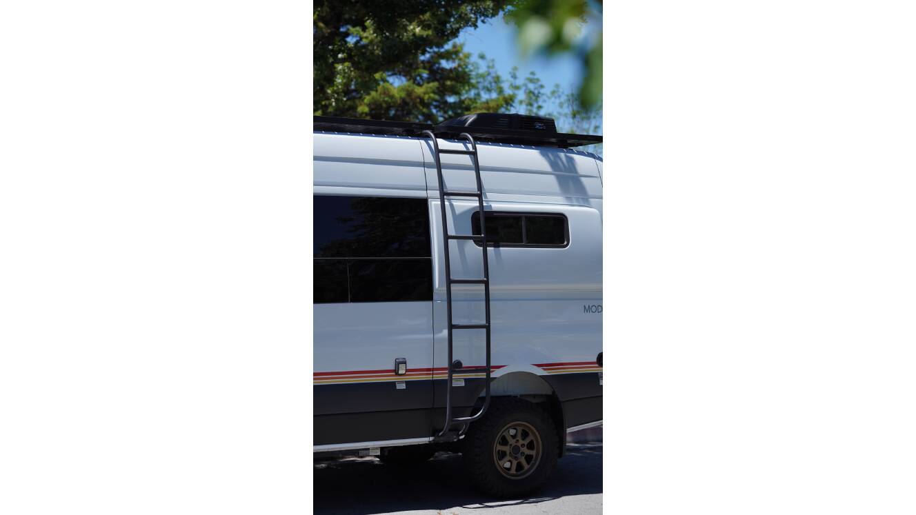 A photo of this 2023 Storyteller Overland CLASSIC MODE