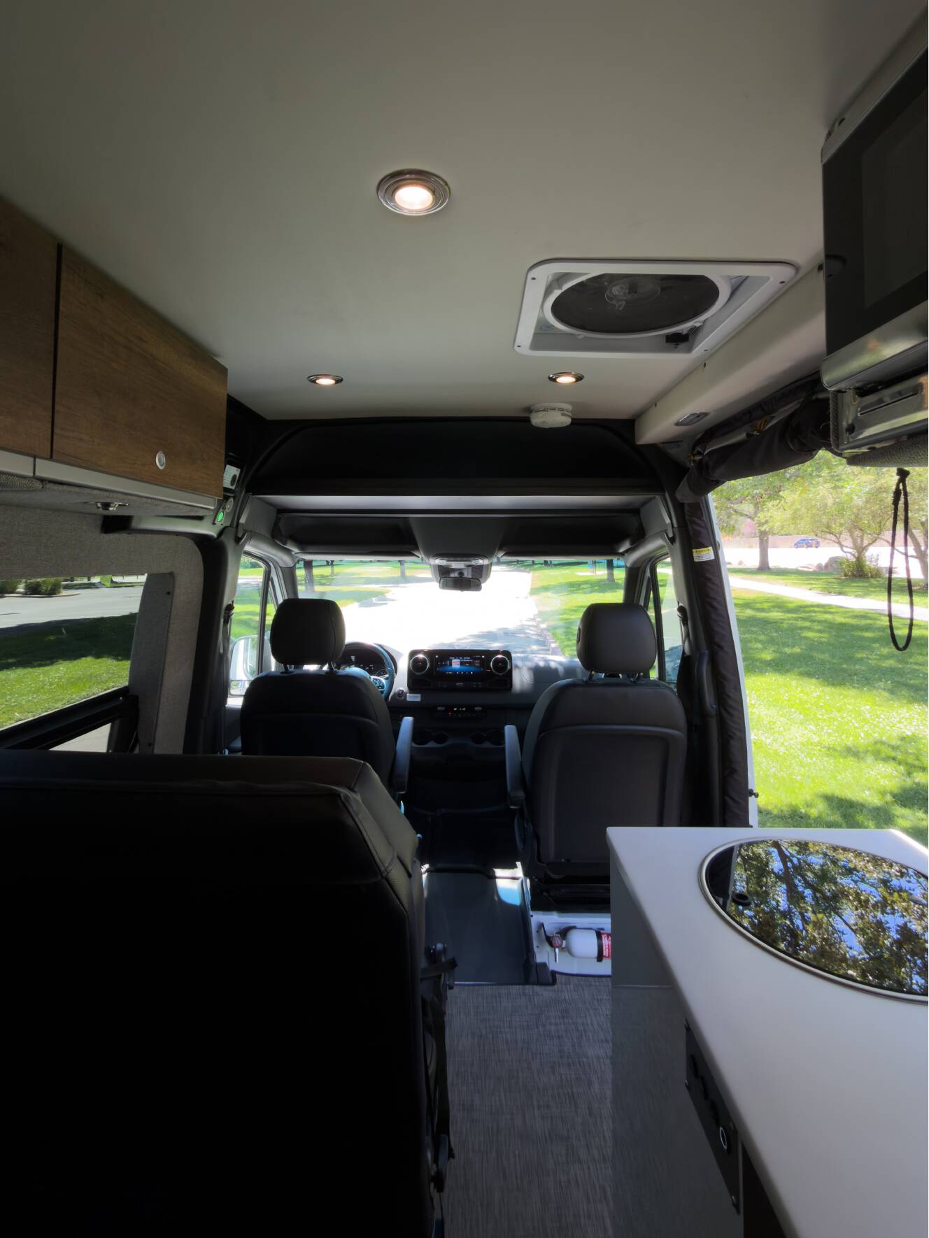 A photo of this 2023 Storyteller Overland CLASSIC MODE