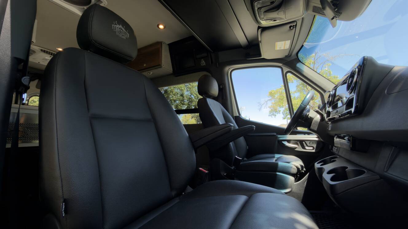 A photo of this 2023 Storyteller Overland CLASSIC MODE