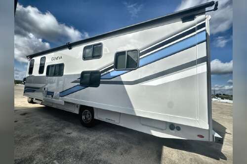 2026 Thor Motor Coach Geneva 31VT in seguin TX