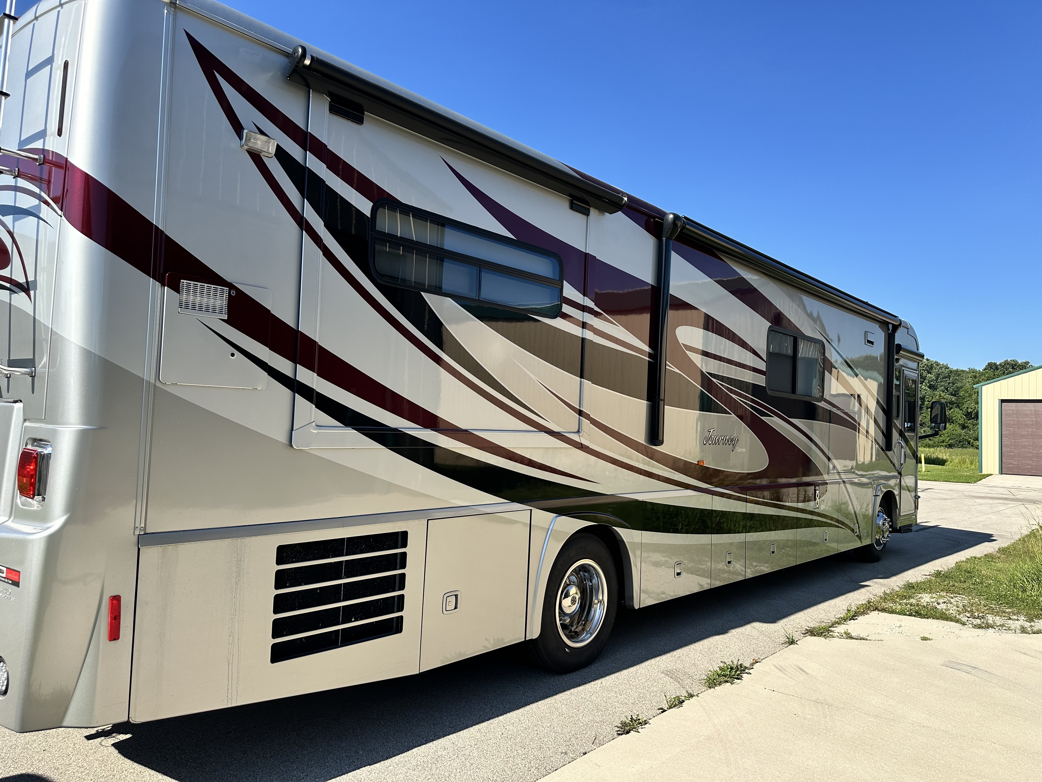 2010 Winnebago JOURNEY EXPRESS 39N 39N RV
