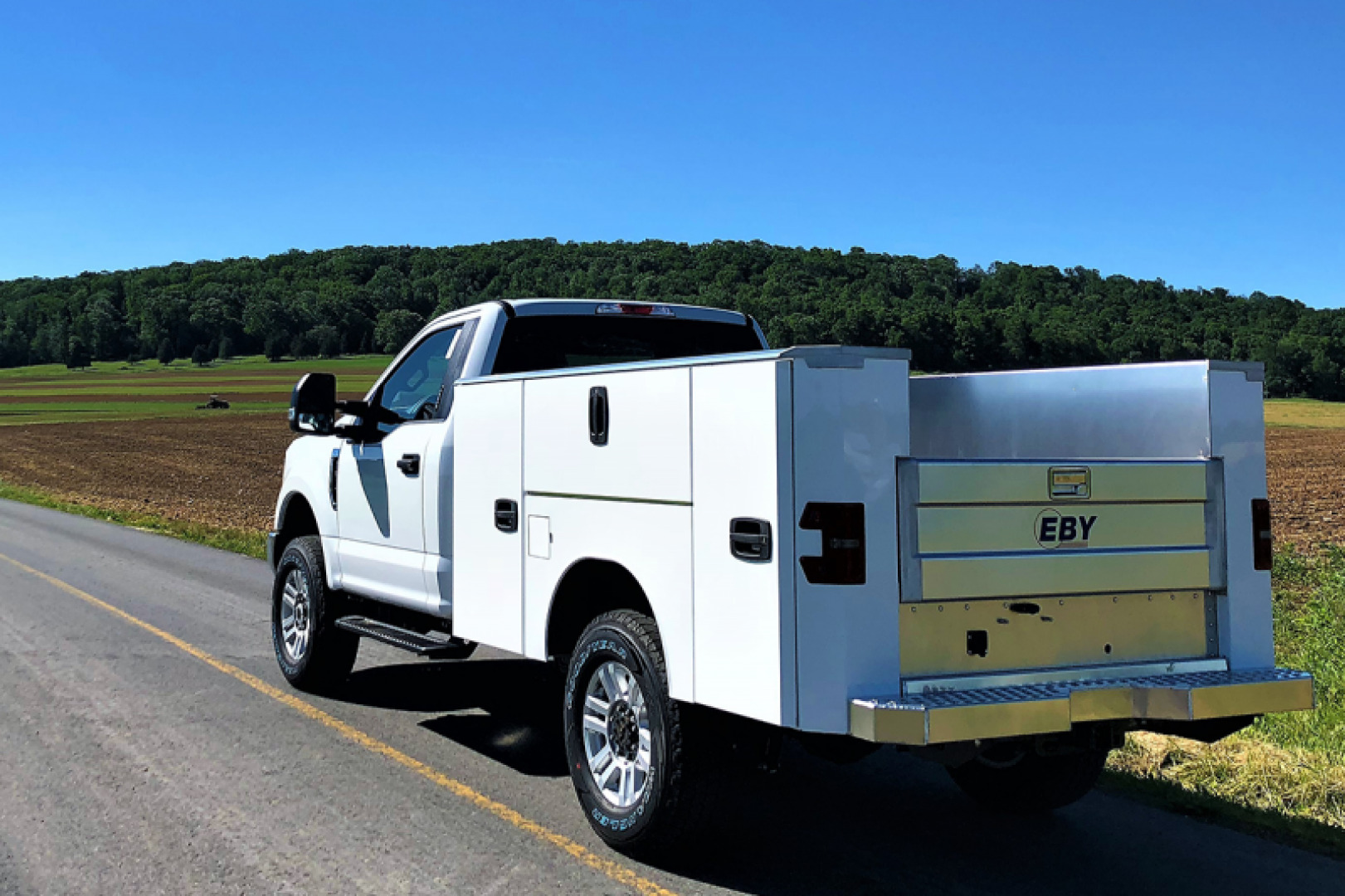 2025 EBY Truck Bodies 8BD006023 in Mount Pleasant, PA