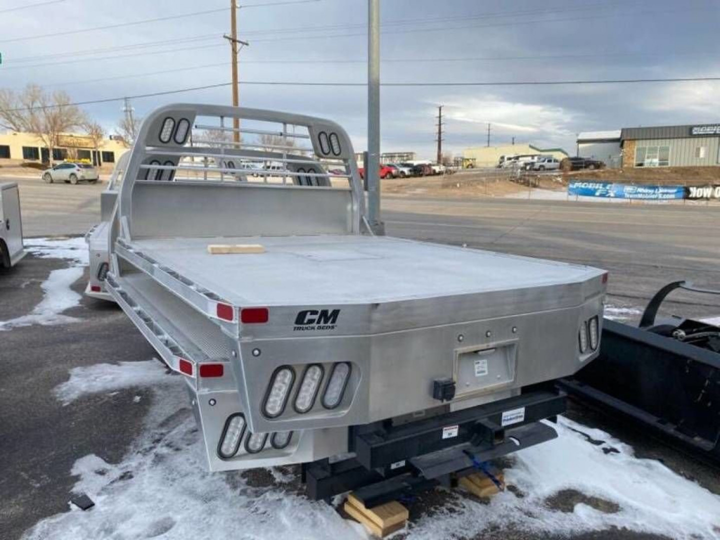 2025 CM TRUCK BED AL RD Aluminum Flat Deck 9'4" in Rapid City, SD