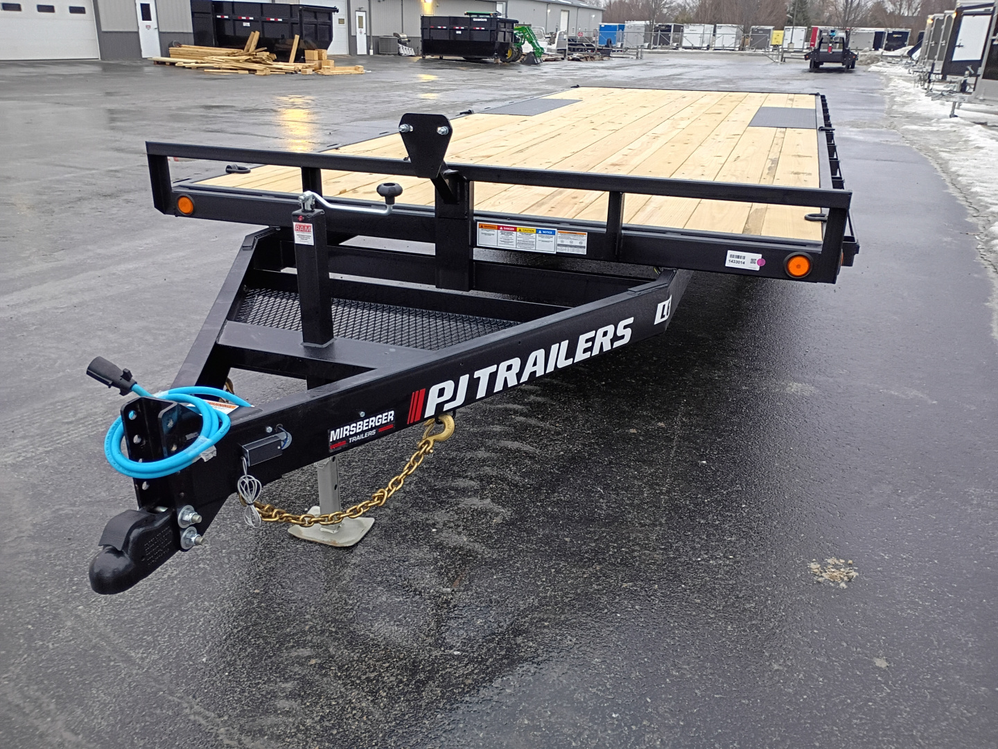 2026 PJ Trailers L6222 in Hilbert, WI