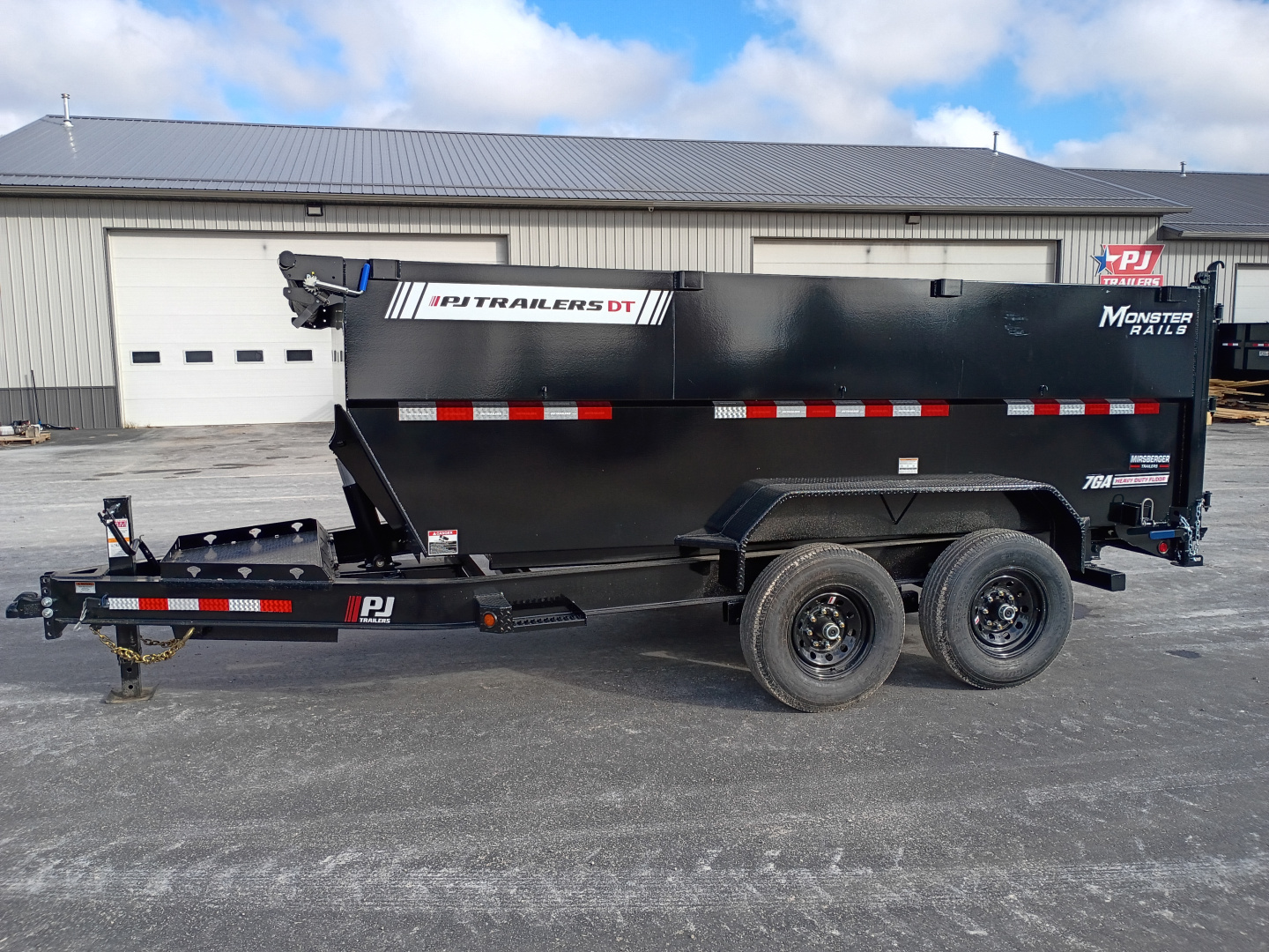 2026 PJ Trailers DT1142-SW04 in Hilbert, WI
