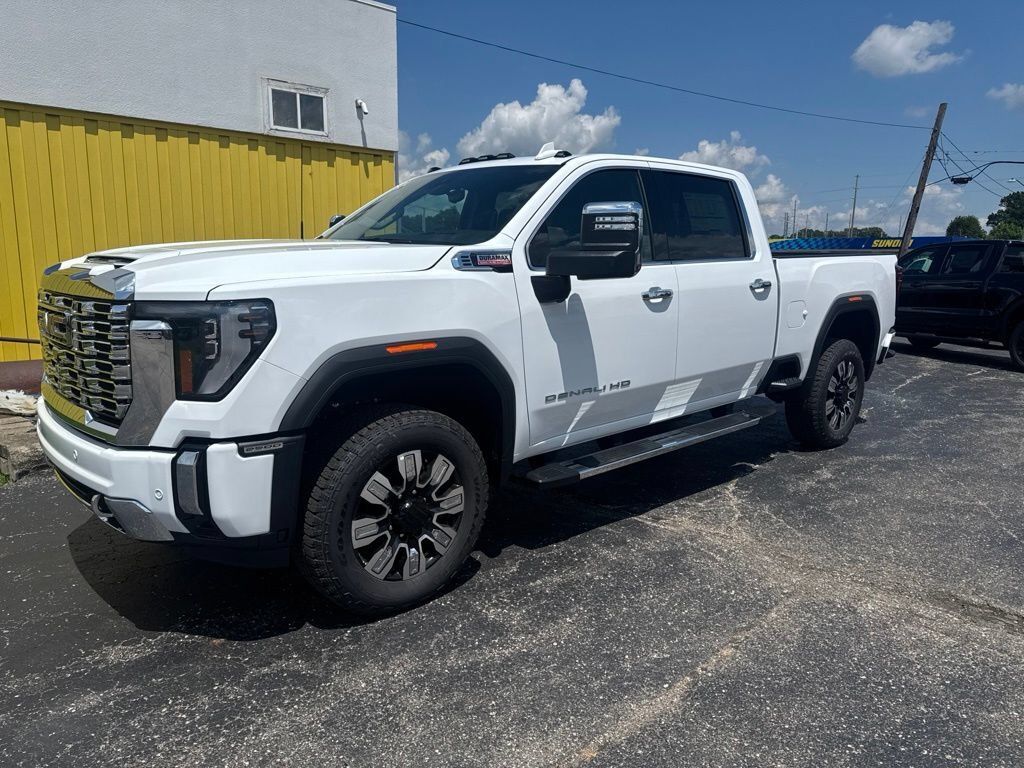 2026 GMC SIERRA in Sturgis, MI