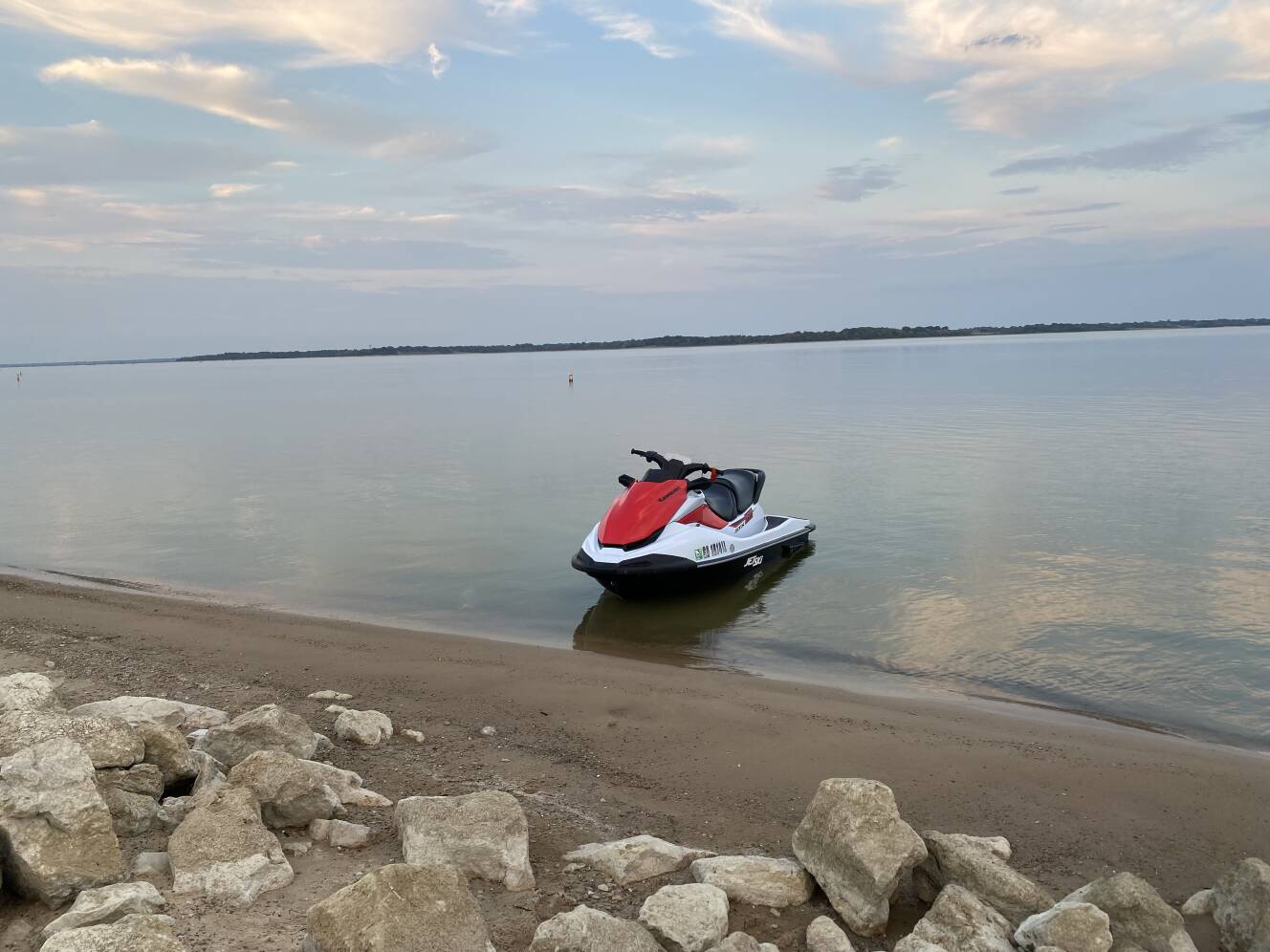 A photo of this 2020 Kawasaki JET SKI STX 160