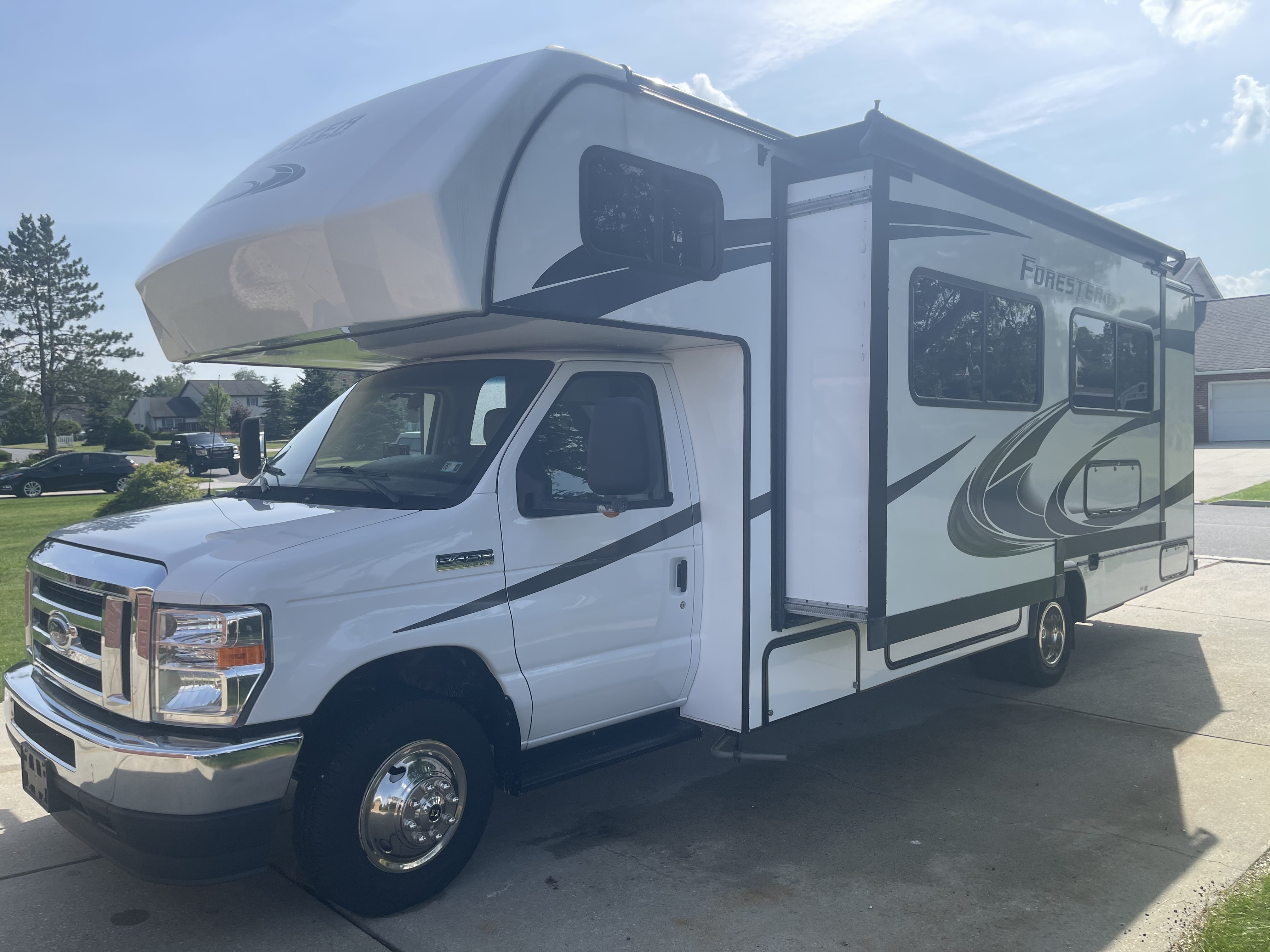 2022 Forest River FORESTER 2551DS LE RV