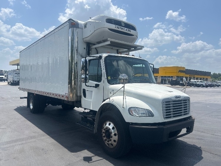 2020 FREIGHTLINER BUSINESS CLASS M2 106 in Jessup, MD