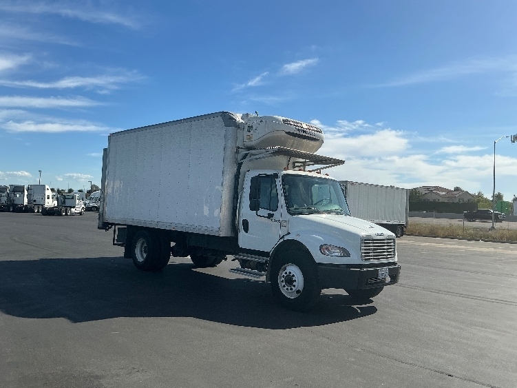 2021 FREIGHTLINER BUSINESS CLASS M2 106 in Stockton, CA