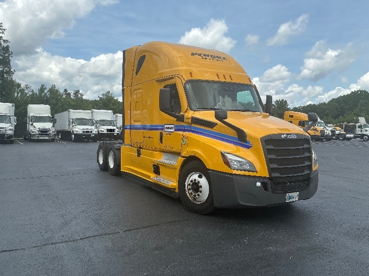 2022 FREIGHTLINER CASCADIA 126 in Pell City, AL