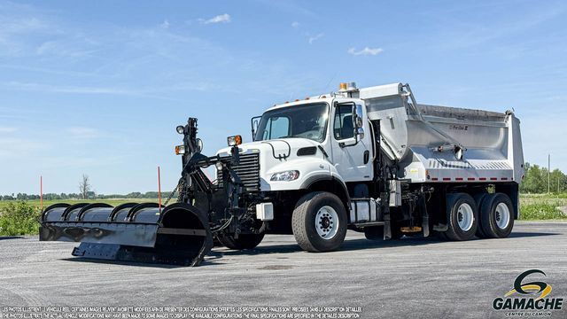 2011 FREIGHTLINER M2 106V SNOW PLOW / PLOW TRUCK in Champlain, NY