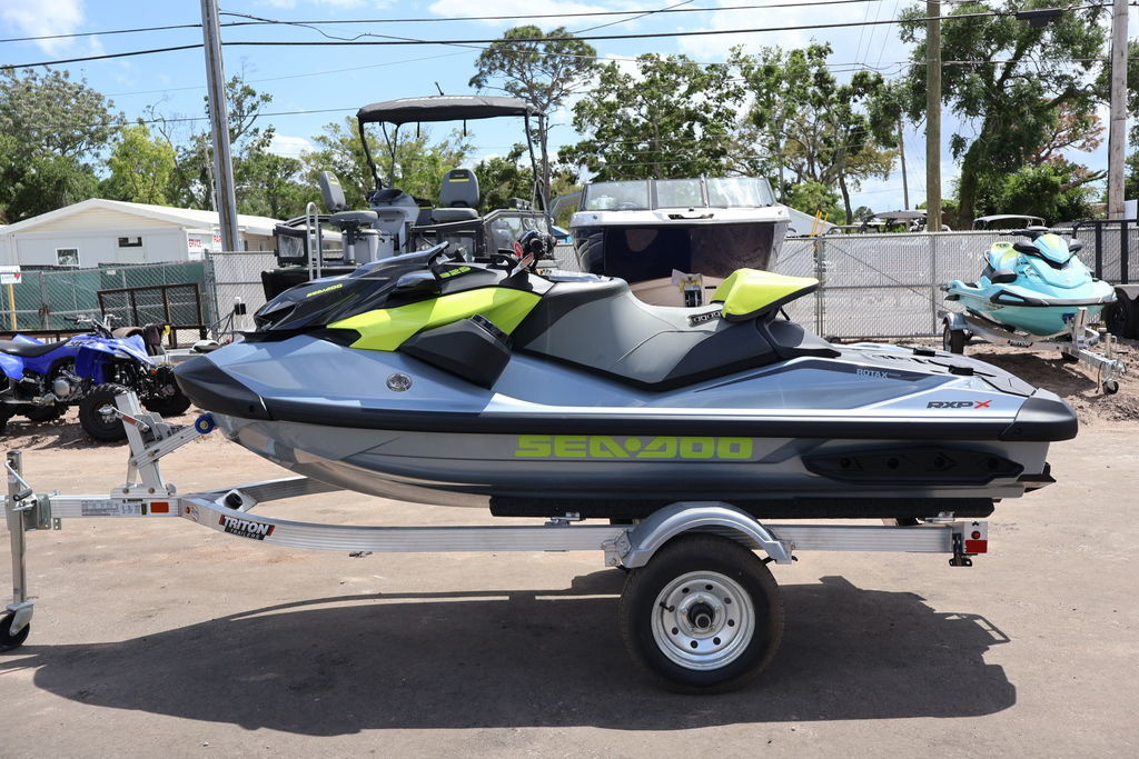 2026 Sea-Doo RXP-X PWC 325 AUD GY IBR 26 X 325 in Clearwater, FL