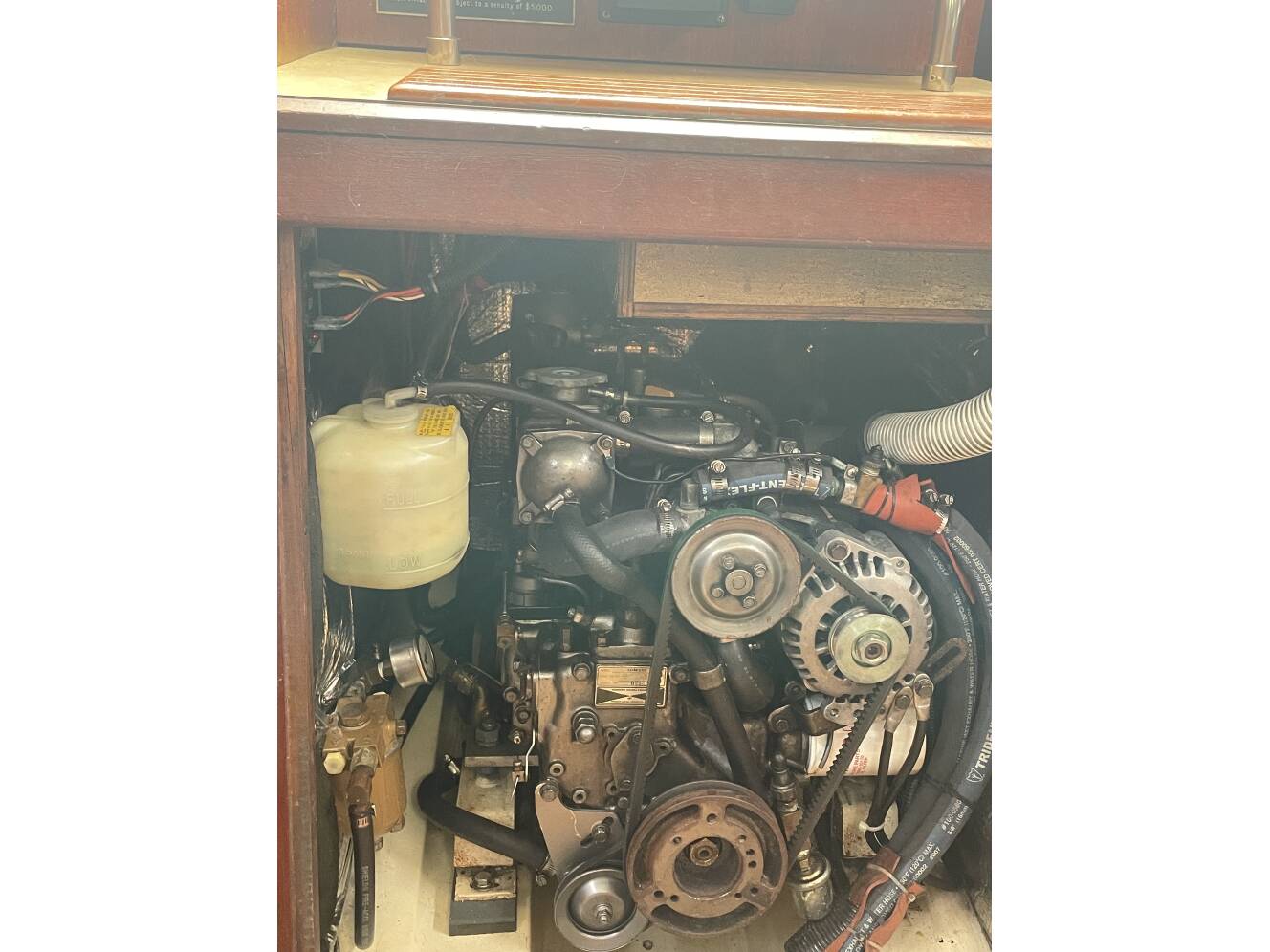 A photo of this 1989 Hunter LEGEND 37