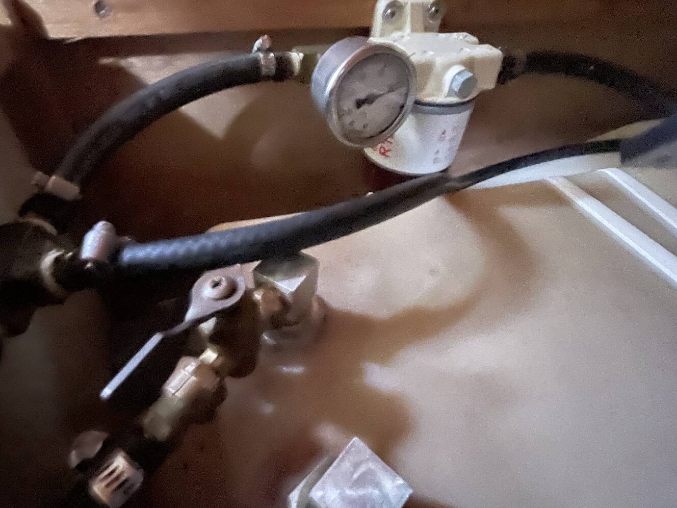 A photo of this 1989 Hunter LEGEND 37