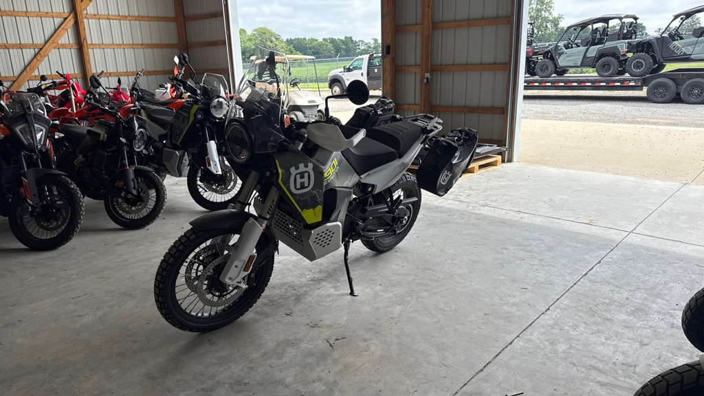 2025 Husqvarna Motorcycles Norden 901 Expedition 901 in Charleston, IL