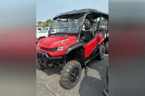 2025 Honda Pioneer 1000-5 Deluxe in baltimore MD