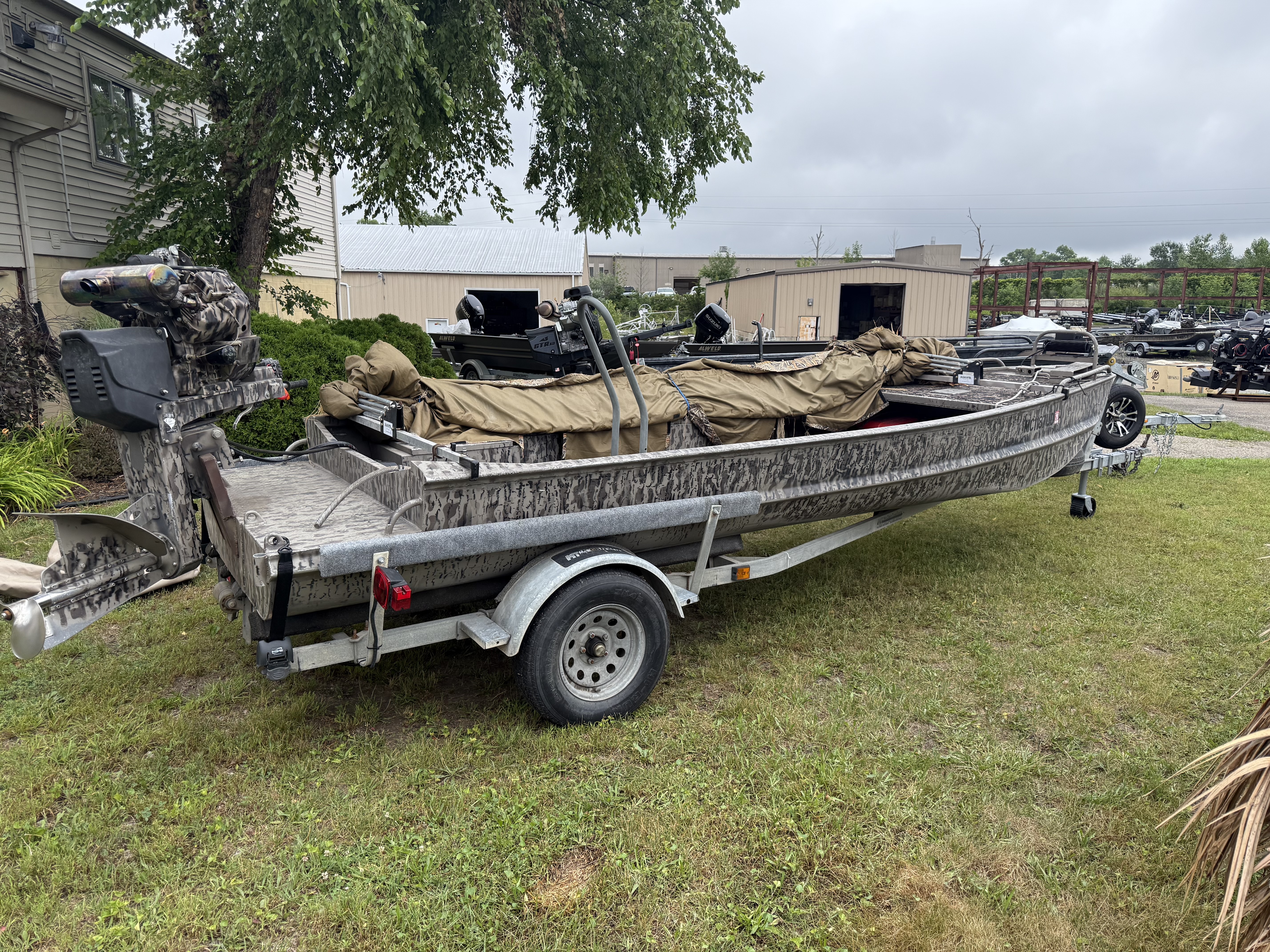 2006 Gator Trax 18ft in fenton MI