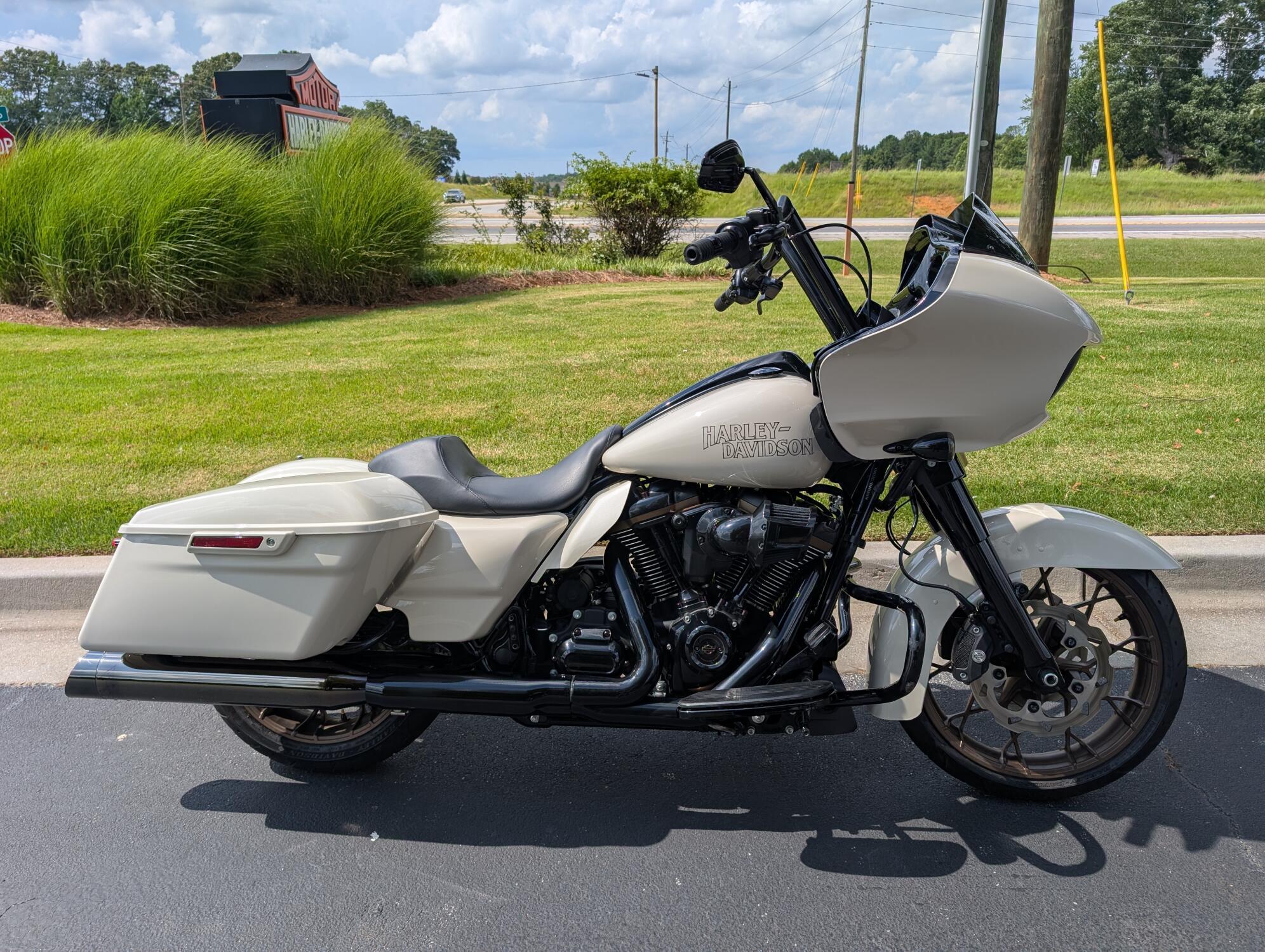 2023 Harley-Davidson Road Glide ST ST in Newnan, GA